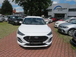 Andere Neu 2024 Ford Focus ST-Line Limousine | 27.390 € (Fairer Preis)