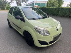 Grün Gebraucht 2008 Renault Twingo Kleinwagen | 1.500 € (Etwas zu teuer)