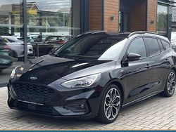 Schwarz Gebraucht 2020 Ford Focus ST-Line Limousine | 15.200 € (Guter Preis)
