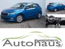 Blau Gebraucht 2024 Skoda Fabia Selection Limousine | 15.950 € (Guter Preis)