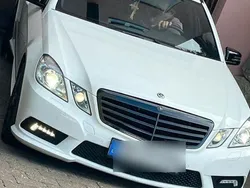 Weiß Gebraucht 2010 Mercedes E250 Avantgarde Kombi | 9.000 € (Guter Preis)