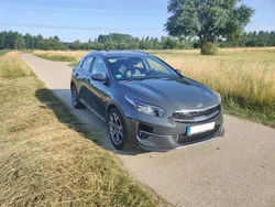 Grau Gebraucht 2020 Kia XCeed SUV | 19.500 € (Fairer Preis)