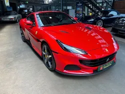 Rot Gebraucht 2022 Ferrari Portofino Cabrio | 249.000 € (Etwas zu teuer)