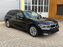 Schwarz ii Gebraucht 2021 BMW 330e Advantage Kombi | 21.890 € (Etwas zu teuer)