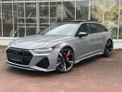 Grau Gebraucht 2023 Audi RS6 Sport Kombi | 95.990 €