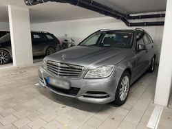 Grau Gebraucht 2012 Mercedes C200 Kombi | 9.999 € (Fairer Preis)