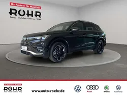 Grenadillschwarzmetallic Gebraucht 2025 VW Tiguan R-line SUV | 49.380 € (Superpreis)