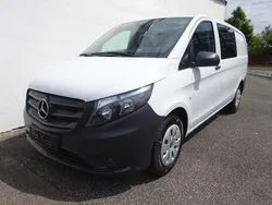 Weiß Gebraucht 2021 Mercedes Vito Van / Kleinbus | 25.900 € (Etwas zu teuer)