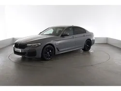 Grau Gebraucht 2021 BMW 545e M Sport Limousine | 41.440 € (Fairer Preis)