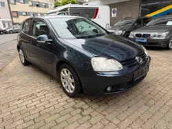 Blau Gebraucht 2004 VW Golf V Sportline Kombi | 2.900 € (Fairer Preis)