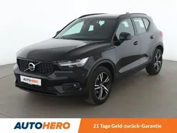 Schwarz Gebraucht 2021 Volvo XC40 R-Design SUV | 30.160 € (Fairer Preis)