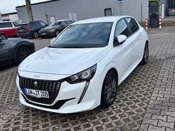 Weiß Gebraucht 2022 Peugeot 208 Kleinwagen | 13.000 € (Superpreis)