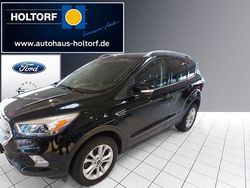 Schwarz Gebraucht 2017 Ford Kuga Titanium SUV | 11.379 € (Fairer Preis)