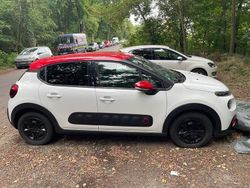 Weiß Gebraucht 2017 Citroën C3 PureTech Kleinwagen | 9.000 € (Guter Preis)