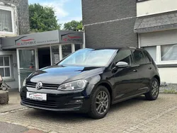 Deep black perleffekt Gebraucht 2014 VW Golf VII Trendline Limousine | 6.990 € (Guter Preis)