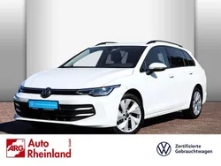 Pure white Gebraucht 2024 VW Golf VIII Life Kombi | 27.243 € (Fairer Preis)