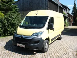 Gelb Gebraucht 2021 Citroën Jumper Van / Kleinbus | 21.480 € (Superpreis)