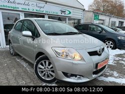 Silber Gebraucht 2008 Toyota Auris Executive Kombi | 7.499 € (Fairer Preis)