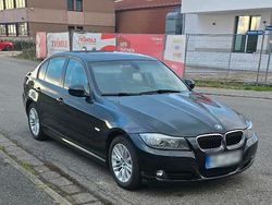 Schwarz Gebraucht 2011 BMW 320 Limousine | 5.000 € (Guter Preis)