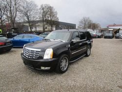 Schwarz Gebraucht 2013 Cadillac Escalade SUV | 7.999 €