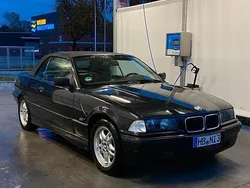 Schwarz Gebraucht 1996 BMW 320 Cabriolet Cabrio | 5.300 € (Superpreis)