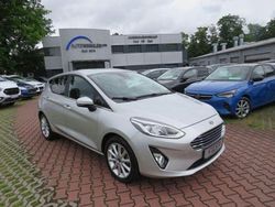 Grau Gebraucht 2020 Ford Fiesta Titanium Kleinwagen | 15.799 € (Fairer Preis)