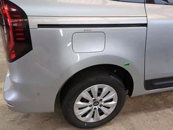 Highlandgrau Gebraucht 2025 Renault Kangoo Techno Van / Kleinbus | 32.390 € (Fairer Preis)