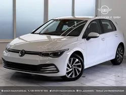 Pure white Gebraucht 2022 VW Golf VIII Limousine | 18.999 € (Superpreis)