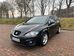Schwarz Gebraucht 2012 Seat Leon Limousine | 4.600 € (Guter Preis)