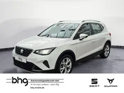 Weiß Gebraucht 2024 Seat Arona FR SUV | 21.820 € (Fairer Preis)