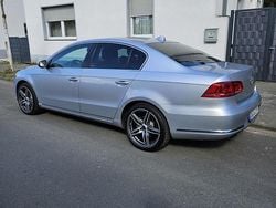 Grau Gebraucht 2012 VW Passat Limousine | 8.900 € (Etwas zu teuer)