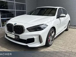 Alpinweiß uni Gebraucht 2022 BMW 135 Kleinwagen | 34.990 € (Fairer Preis)