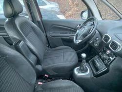 Rot Gebraucht 2009 Citroën C3 Van / Kleinbus | 1.100 €