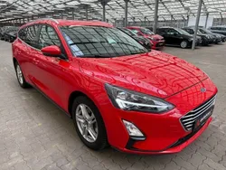 Rot Gebraucht 2021 Ford Focus Cool & Connect Kombi | 20.990 € (Superpreis)