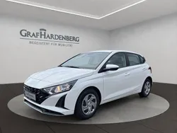 Weiß Neu 2025 Hyundai i20 Select Limousine | 18.990 € (Superpreis)