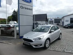 Silber Gebraucht 2016 Ford Focus Business Edition Limousine | 9.850 € (Fairer Preis)
