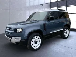 Tasmanblue Gebraucht 2024 Land Rover Defender S SUV | 66.500 € (Superpreis)