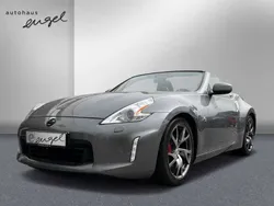 Gun metallic Gebraucht 2017 Nissan 370Z Pack Cabrio | 26.989 € (Guter Preis)