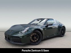 Oakgrünmetallic neo Neu 2025 Porsche 911 Targa 4 Cabrio | 232.258 € (Etwas zu teuer)