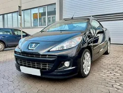 Schwarz Gebraucht 2014 Peugeot 207 CC Cabrio | 7.399 € (Etwas zu teuer)