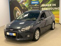 Grau Gebraucht 2011 Ford Focus Titanium Kombi | 7.990 € (Teuer)