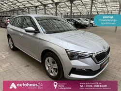 Silber Gebraucht 2021 Skoda Scala Ambition Kleinwagen | 18.290 € (Guter Preis)