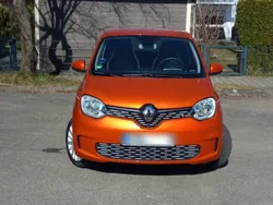 Orange Gebraucht 2021 Renault Twingo Vibes Kleinwagen | 10.699 € (Guter Preis)