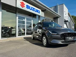 Grau Neu 2025 Suzuki Swift Club Limousine | 22.490 €