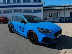 Blau Gebraucht 2022 Ford Focus ST Limousine | 31.990 € (Fairer Preis)