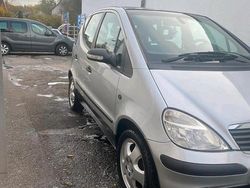 Silber Gebraucht 2003 Mercedes A140 Kleinwagen | 1.950 €