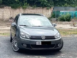 Grau Gebraucht 2011 VW Golf VI Limousine | 9.500 € (Etwas zu teuer)