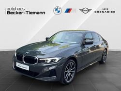 Grau Gebraucht 2024 BMW 318 Efficient Dynamics Limousine | 32.609 € (Guter Preis)