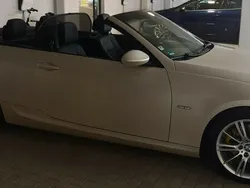 Weiß Gebraucht 2009 BMW 325 Cabriolet M Sport Cabrio | 14.890 € (Fairer Preis)