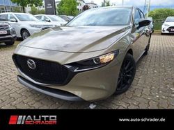 Grün Gebraucht 2024 Mazda 3 Homura-Line Limousine | 25.480 € (Fairer Preis)